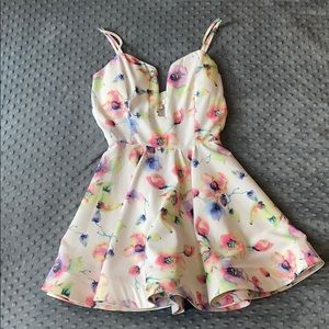 Structured cocktail dress